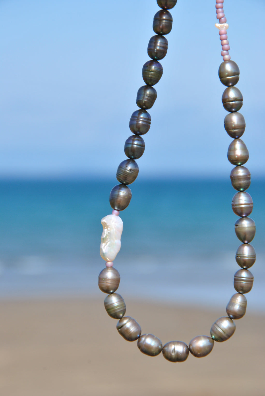 Beach Bead Pearl necklce